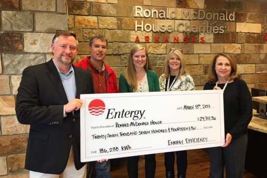 Left to right: Entergy Arkansas’ Paul Brewster and Jeremy Henderson, Heather Nelson with CLEAResult and, from the Ronald McDonald House staff, Janell Mason, executive director, and Donna Csunyo, programs director.